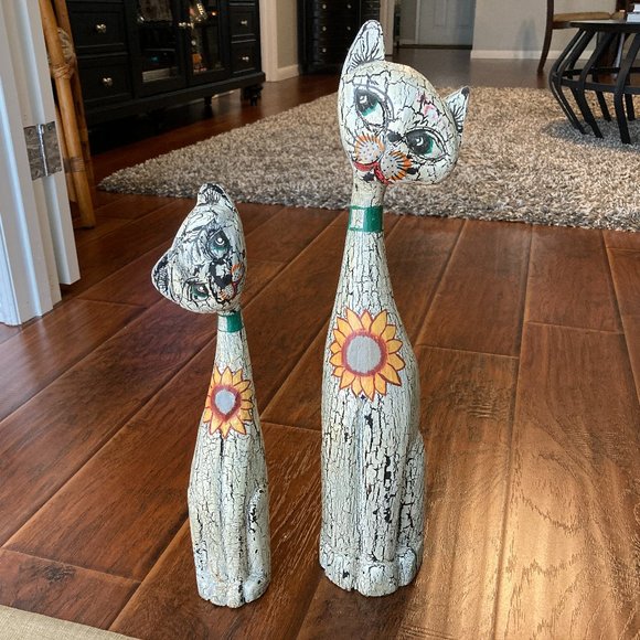 Unique Vintage  Wooden Hand Painted Cats - Picture 1 of 16